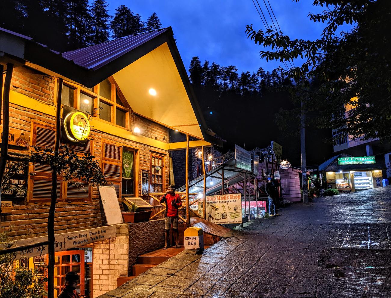 Manali Cafes