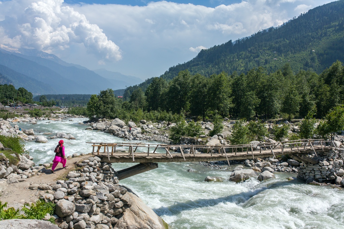Why Manali Is Our Fave Workcation Spot?